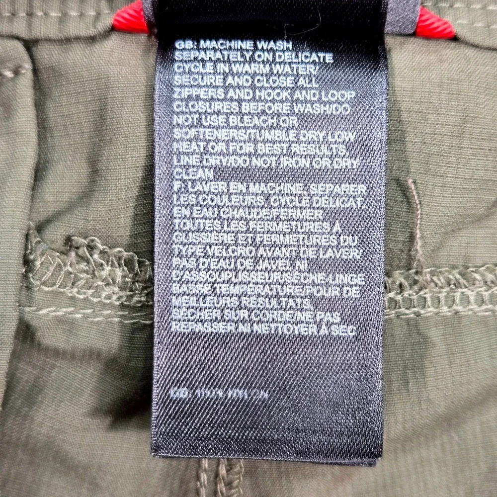 The‎ North Face Two Cargo Shorts Mens 32 Olive and Grey Hiking Utility Bundle